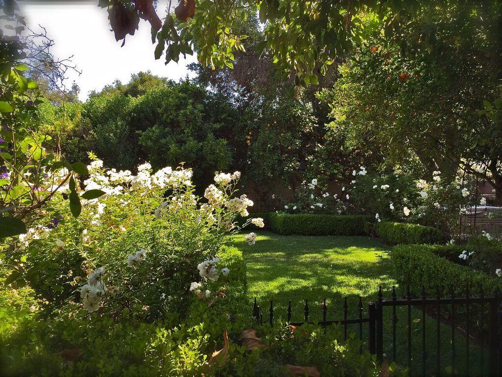 Acacia Mansion Ojai Exterior photo